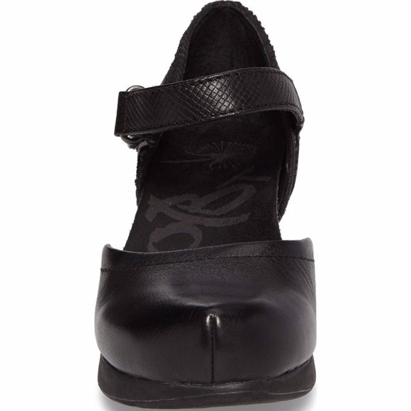 New! OTBT Women's Companion Mary Jane Wedge, Black - Picture 3 of 6